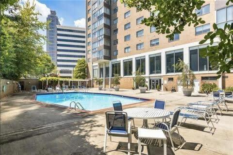 Downtown Atl Condo Onsite Parking King Bed & Bonus Room Lm1901 أتلانتا المظهر الخارجي الصورة